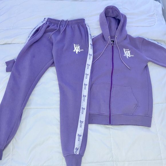 Xlusive Apparel Lavender Tracksuit | FULL Set - Picture 3 of 10